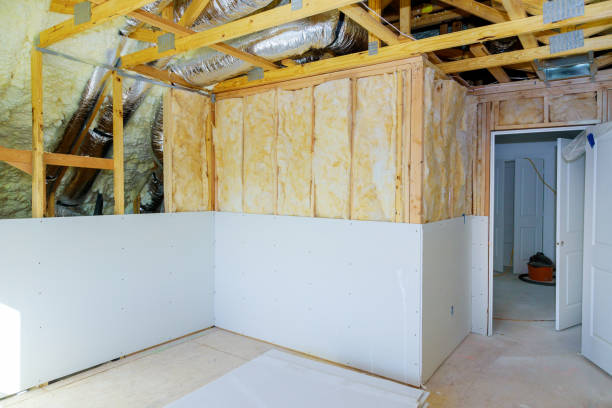 Best Specialized Insulation Services in Piqua, OH